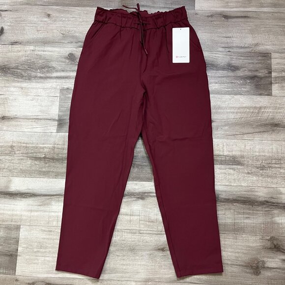 Lululemon Athletic Stretch HR 7/8 Ankle Length Pants Red Merlot NWT Size 8 - Picture 1 of 8
